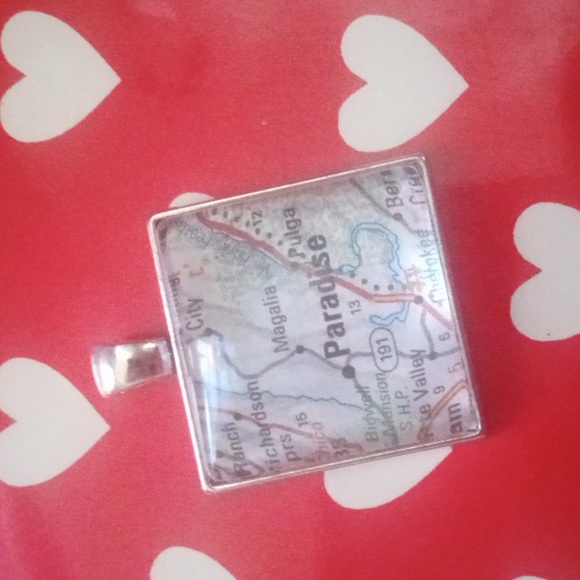🎁Customized! For YOU Handmade Map Necklace/Keychain - Picture 2 of 6